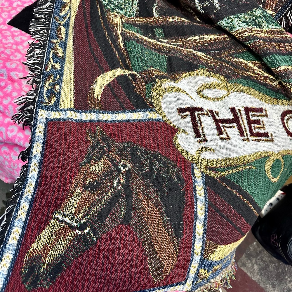 EUC RARE Robe Coat - horses sz M/L - Picture 5 of 7